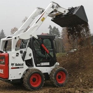 XE XÚC LẬT BOBCAT S570