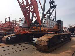 XE CẨU BÁNH XÍCH 300 TẤN KOBELCO 7300