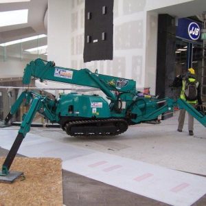 CHO THUÊ XE CẨU MINI 2,8 TẤN MAEDA MC285CRM