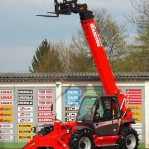 XE NÂNG ĐA NĂNG 4 TẤN MANITOU MT1740